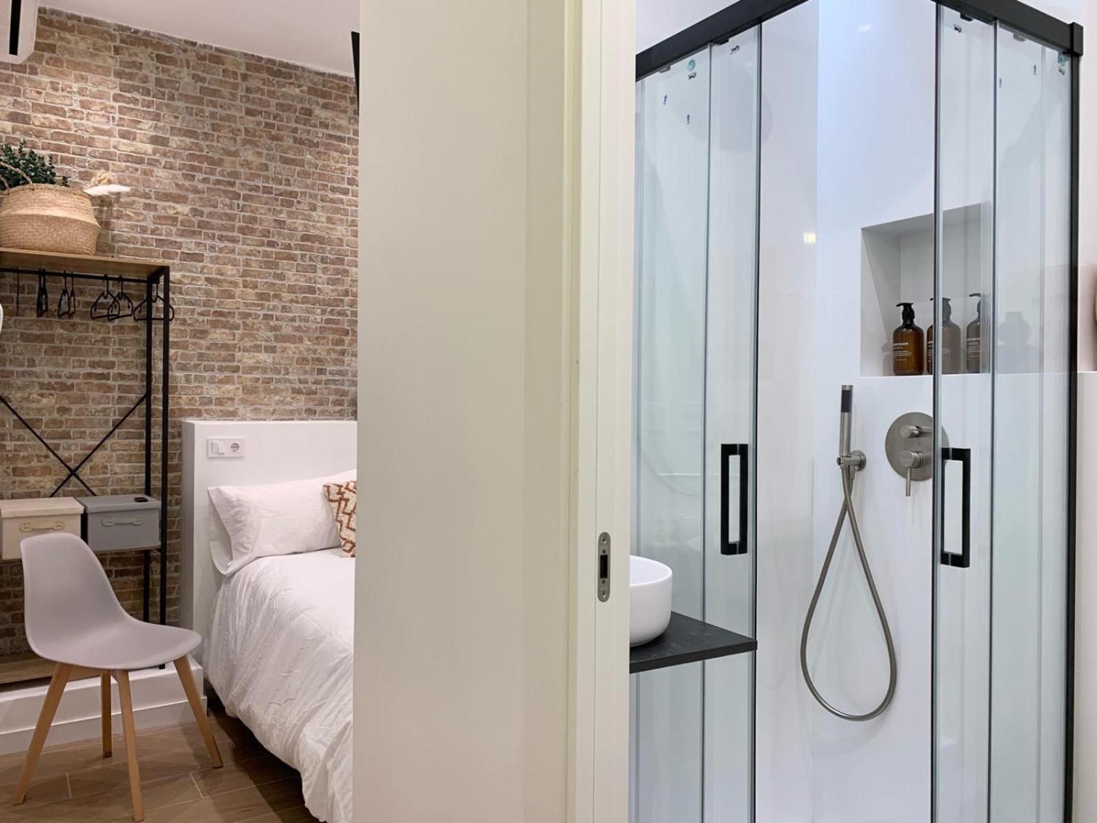 Valencia Beach Rooms Eksteriør billede