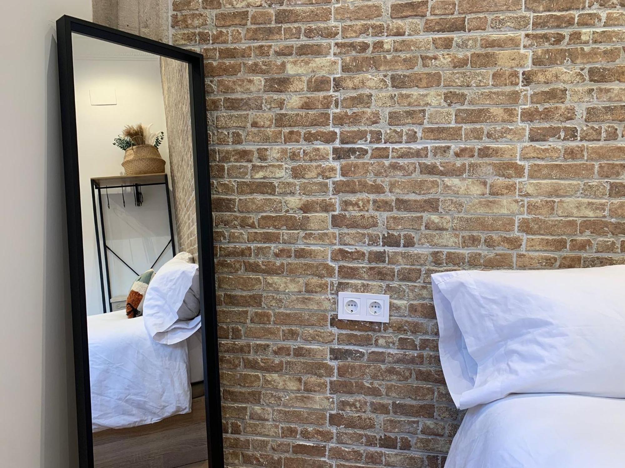 Valencia Beach Rooms Eksteriør billede