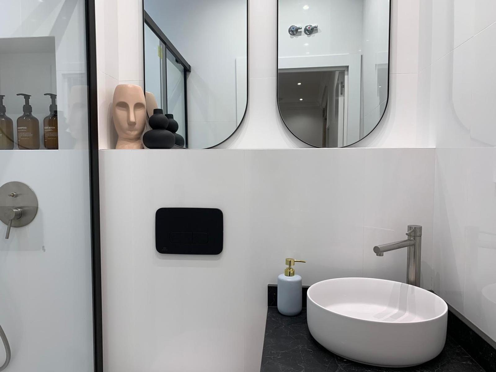 Valencia Beach Rooms Eksteriør billede